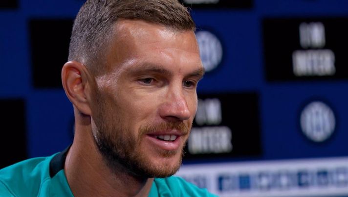 Dzeko: &#8220;L&#8217;Inter sa cosa aspettarsi da me. Stimo Inzaghi, voglio difendere lo scudetto&#8221; 