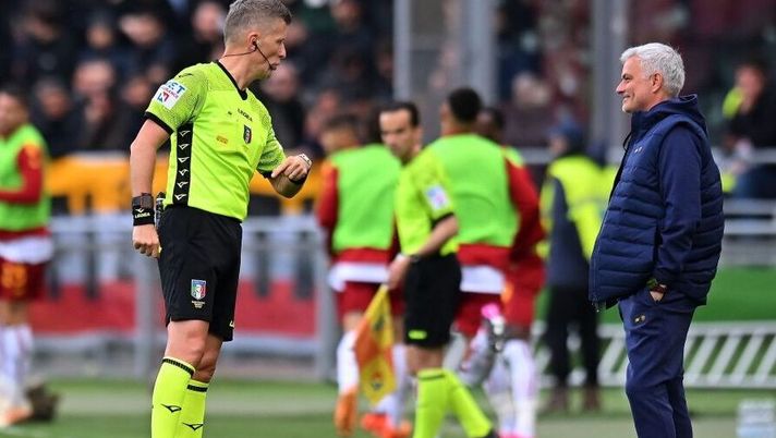 Lazio-Roma, arbitra Orsato. Al Var Irrati: polemiche con Mou nel derby del 2021 - immagine 1