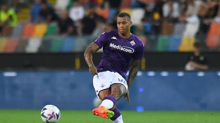 UDINE, ITALY - AUGUST 31: Igor of ACF Fiorentina in action during the Serie A match between Udinese Calcio and ACF Fiorentina at Dacia Arena on August 31, 2022 in Udine, Italy. (Photo by Alessandro Sabattini/Getty Images)