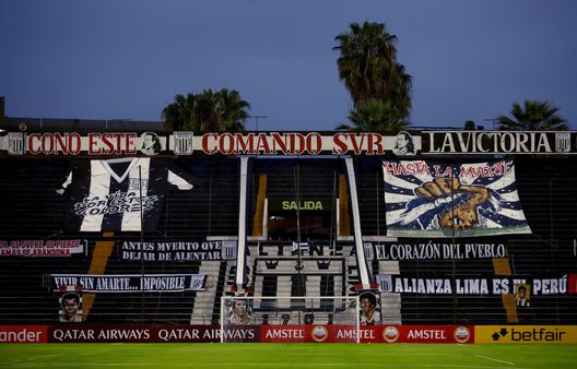 LIMA, PERU - SEPTEMBER 30: Alianza Lima flags hang on the empty stands before a Copa CONMEBOL Libertadores 2020 group F match between Alianza Lima and Estudiantes de Mérida at Estadio Alejandro Villanueva on September 30, 2020 in Lima, Peru. (Photo by Raul Sifuentes/Getty Images) LIMA, PERU - SEPTEMBER 30: Alianza Lima flags hang on the empty stands before a Copa CONMEBOL Libertadores 2020 group F match between Alianza Lima and Estudiantes de Mérida at Estadio Alejandro Villanueva on September 30, 2020 in Lima, Peru. (Photo by Raul Sifuentes/Getty Images)