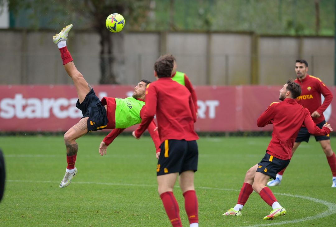 Roma, l’allenamento prima della partenza per il Portogallo – FOTO GALLERY - immagine 32