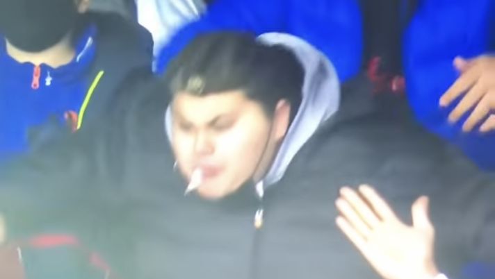 VIDEO Iodice: “Bimbo, pur’io me stavo agliuttenn a gomma. ‘O zí Pepp te le regala” VIDEO Iodice: “Bimbo, pur’io me stavo agliuttenn a gomma. ‘O zí Pepp te le regala” - immagine 1