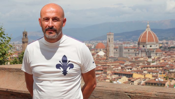GERMOGLI PH 15 LUGLIO 2021 FIRENZE PIAZZALE MICHELANGELO LA LOGGIA PRESENTAZIONE DEL NUOVO ALLENATORE DELLA FIORENTINA VINCENZO ITALIANO NELLA FOTO VINCENZO ITALIANO 