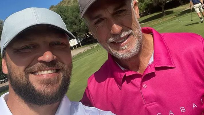 FOTO – Ufo e Bati, momento nostalgia: “Questa è per tutti i tifosi viola” - immagine 1