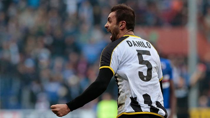 Udinese, Danilo con le stampelle: ansia per l’infortunio. E si ferma anche Pezzella - immagine 1