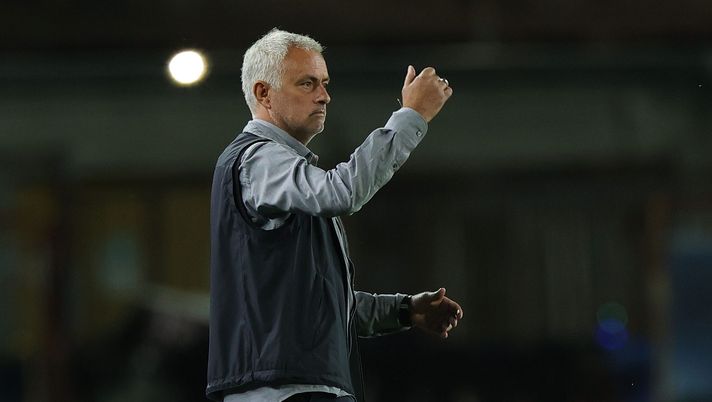 Getty Images Mourinho: “Abraham deve convivere con Belotti. Non abbiamo una rosa come le big” - immagine 1