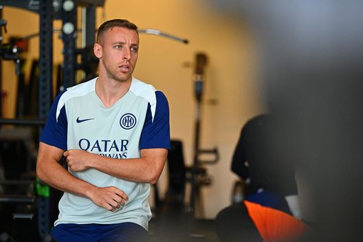 Inter, Frattesi lascia il ritiro: “Problemi da dopo Barcellona, farò esami e…”- immagine 2