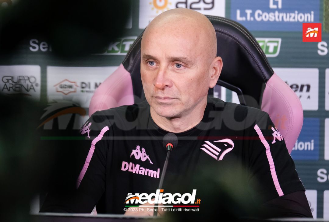 FOTO PALERMO, verso il Genoa: Eugenio Corini in conferenza stampa (GALLERY) - immagine 15