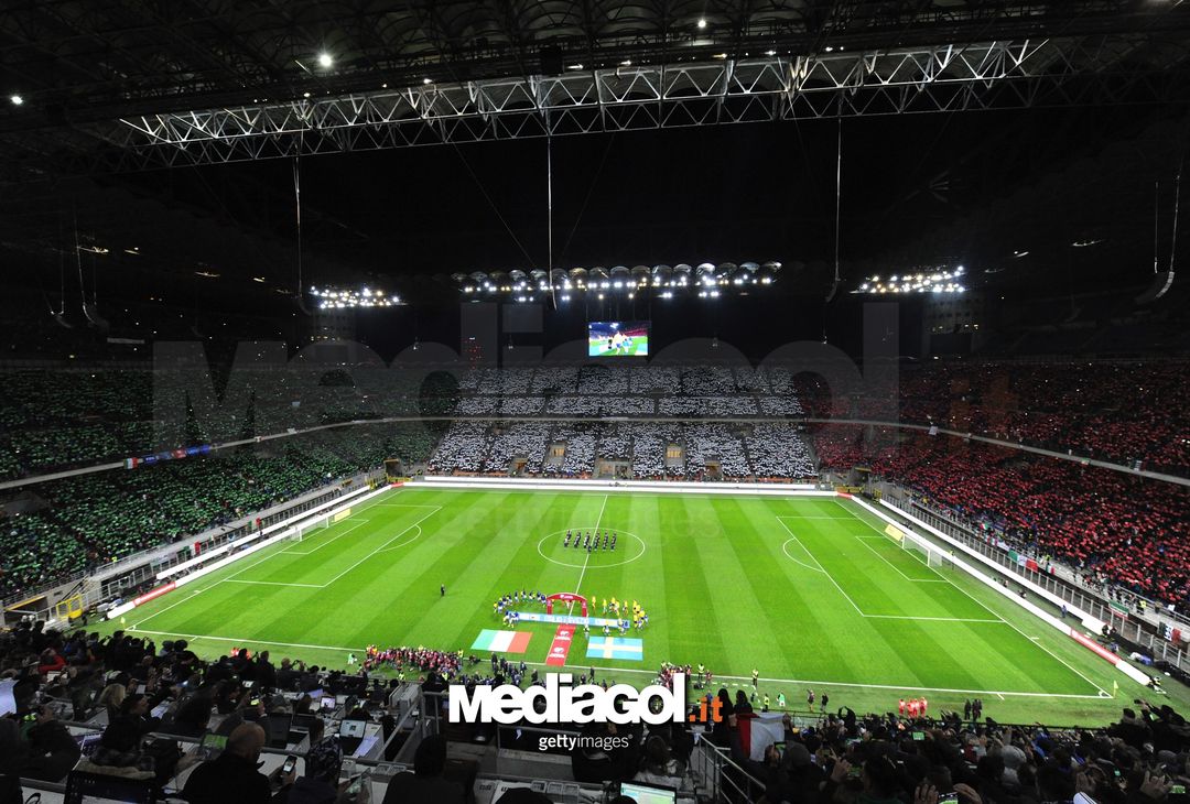  MILAN, ITALY - NOVEMBER 13: A general view during the FIFA 2018 World Cup Qualifier Play-Off: Second Leg between Italy and Sweden at San Siro Stadium on November 13, 2017 in Milan, .  (Photo by Dino Panato/Getty Images) 