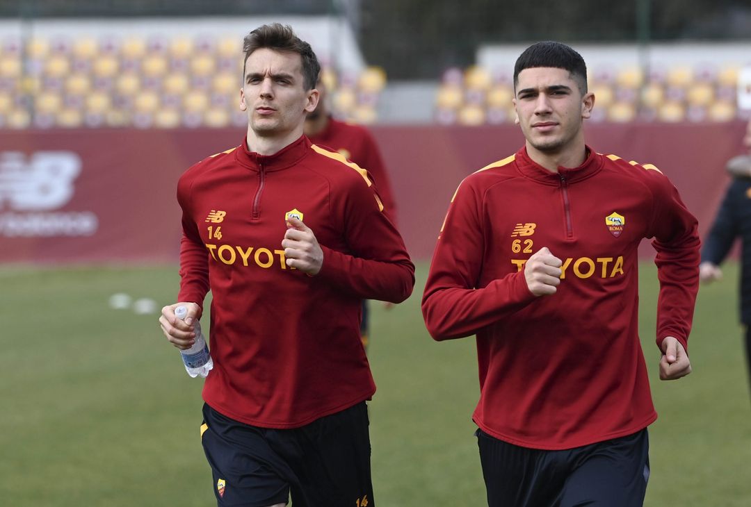 Roma, Pellegrini si allena in gruppo. Dybala a parte – FOTO GALLERY - immagine 7