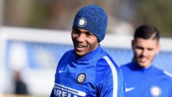 Juan Jesus: “Pazzi, ma giusti. Una città due colori, auguri Inter!”