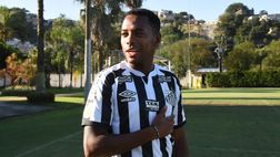 Ex Milan – Robinho torna al Santos con uno stipendio simbolico