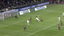 Metz-Marsiglia, gran gol di Milik in rovesciata