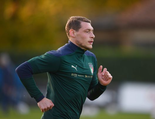 FLORENCE, ITALY - NOVEMBER 08: Andrea Belotti of Italy in action during a Italy training session at Centro Tecnico Federale di Coverciano on November 08, 2021 in Florence, Italy. (Photo by Claudio Villa/Getty Images) Il giorno di Italia-Svizzera: Belotti contro Rodriguez, c’è il Mondiale in ballo- immagine 2