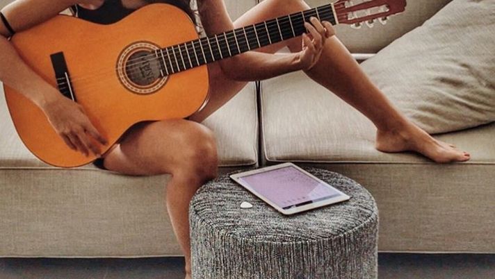 La fidanzata di Alonso condivide finalmente una foto di loro due insieme, l’ultima… 