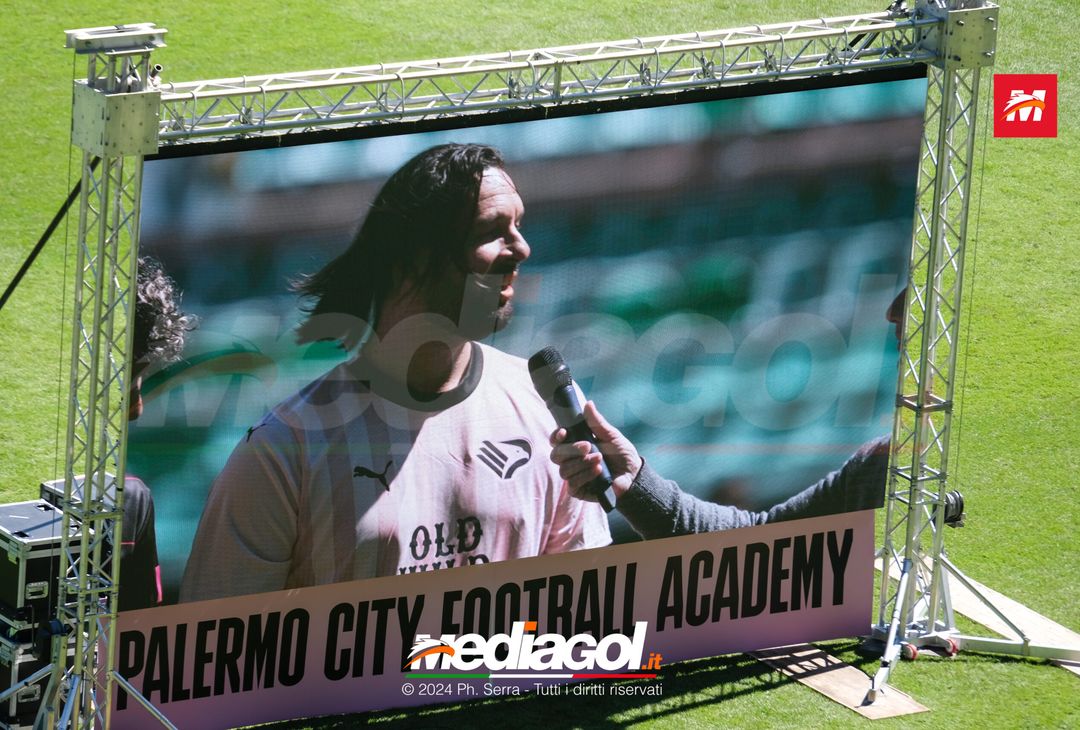 FOTO Palermo Legends Day, da Amauri a Pastore: quanti ex al “Barbera” (GALLERY) - immagine 14
