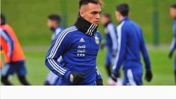 Lautaro Martinez, la prima foto con la maglia della Nazionale: “Sto vivendo un sogno”