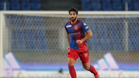 BASEL, SWITZERLAND - OCTOBER 01: Eray Coemert of FC Basel in action during the UEFA Europa League play-off match between FC Basel and ZSKA Sofia at St. Jakob-Park on October 1, 2020 in Basel, Switzerland. Football Stadiums around Europe remain empty due to the Coronavirus Pandemic as Government social distancing laws prohibit fans inside venues resulting in fixtures being played behind closed doors. (Photo by Christian Kaspar-Bartke/Getty Images)