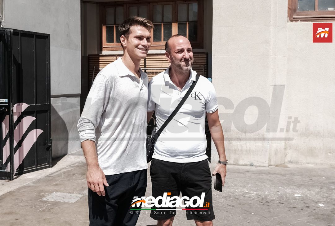 FOTO PALERMO, Jacopo Segre al ‘Renzo Barbera’ per la firma (Gallery) - immagine 19