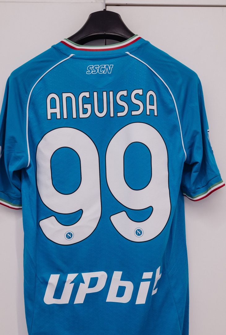 Tutto pronto nello spogliatoio del Napoli per il match contro il Torino