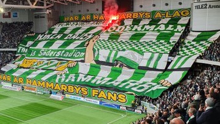 I tifosid ell'Hammarby al derby, quando la sfida con l'AIK non era a porte chiuse I tifosid ell'Hammarby al derby, quando la sfida con l'AIK non era a porte chiuse