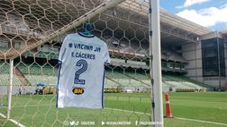 Brasile: per incentivare le vaccinazioni scende in campo il Cruzeiro, con una maglia speciale