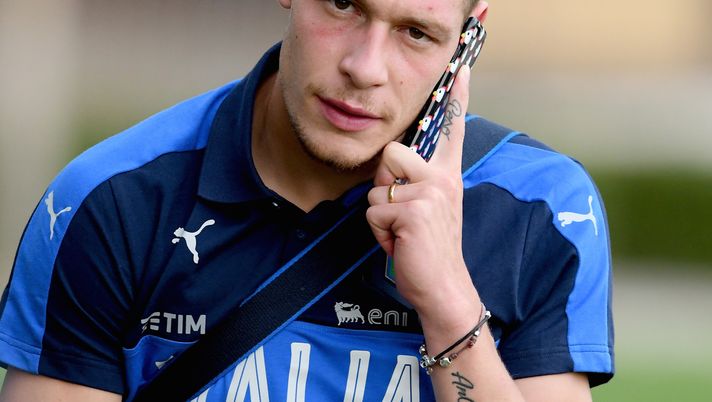 FLORENCE, ITALY - AUGUST 28:  Andrea Belotti of Italy looks on during a training session at Coverciano on August 28, 2017 in Florence, Italy.  (Photo by Claudio Villa/Getty Images) 
