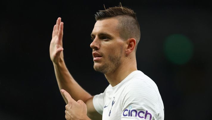 LONDON, ENGLAND - SEPTEMBER 30: Giovani Lo Celso of Tottenham Hotspur celebrates after scoring their sides second goal during the UEFA Europa Conference League group G match between Tottenham Hotspur and NS Mura at Tottenham Hotspur Stadium on September 30, 2021 in London, England. (Photo by Clive Rose/Getty Images) Fiorentina, la Conference ti porta Lo Celso: il piano - immagine 1