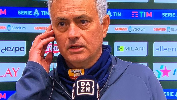 Mourinho: “Inter di un altro livello, non si può minimamente paragonare alle altre” Mourinho: “Inter di un altro livello, non si può minimamente paragonare alle altre” - immagine 1