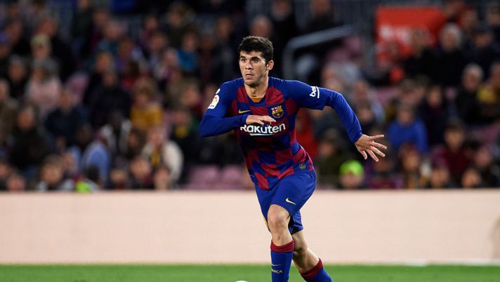 BARCELONA, SPAIN - DECEMBER 21: Carles Alena of FC Barcelona conducts the ball during the La Liga match between FC Barcelona and Deportivo Alaves at Camp Nou on December 21, 2019 in Barcelona, Spain. (Photo by Alex Caparros/Getty Images) BARCELONA, SPAIN - DECEMBER 21: Carles Alena of FC Barcelona conducts the ball during the La Liga match between FC Barcelona and Deportivo Alaves at Camp Nou on December 21, 2019 in Barcelona, Spain. (Photo by Alex Caparros/Getty Images)