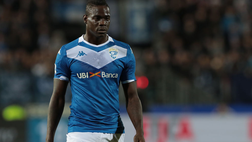 Coronavirus, Balotelli: “Fermiamo il campionato, avete rotto. I soldi non valgono la salute”