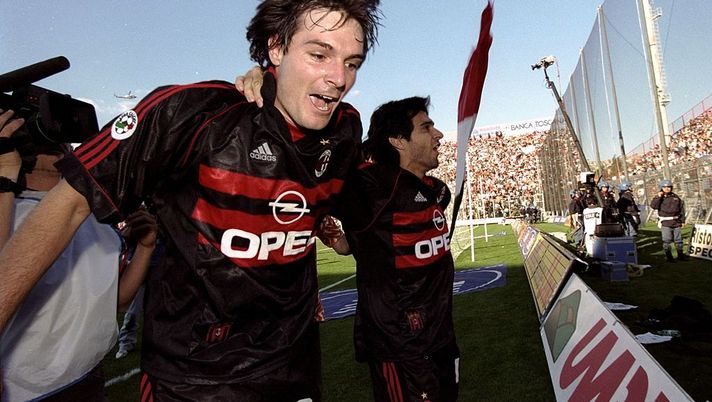 23 May 1999: Andres Guglielminpietro of AC Milan celebrates victory after the Serie A match against Perugia at the Stadio Renato Curi in Perugia, Italy. The match finished in a 1-2 victory for AC Milan and they clinched the Championship title. Mandatory Credit: Allsport UK /Allsport 23 May 1999: Andres Guglielminpietro of AC Milan celebrates victory after the Serie A match against Perugia at the Stadio Renato Curi in Perugia, Italy. The match finished in a 1-2 victory for AC Milan and they clinched the Championship title. Mandatory Credit: Allsport UK /Allsport