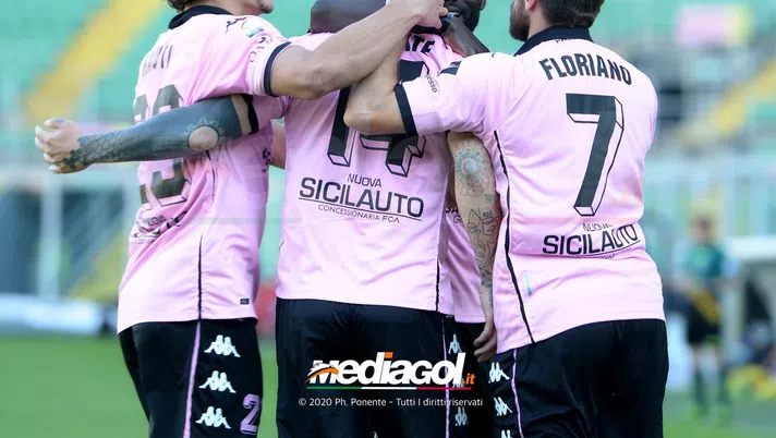 Palermo-Cavese, le pagelle dei quotidiani: Valente e Rauti i migliori, bene anche De Rose e Lancini
