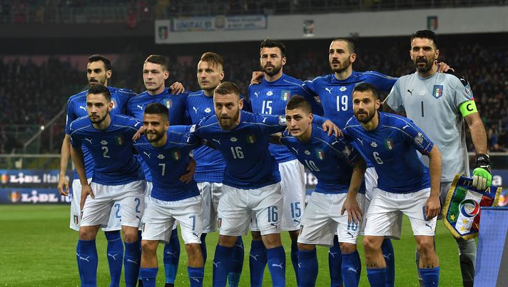 PALERMO, ITALY - MARCH 24: Team of Italy line up during the FIFA 2018 World Cup Qualifier between Italy and Albania at Stadio Renzo Barbera on March 24, 2017 in Palermo, Italy. (Photo by Valerio Pennicino/Getty Images) PALERMO, ITALY - MARCH 24: Team of Italy line up during the FIFA 2018 World Cup Qualifier between Italy and Albania at Stadio Renzo Barbera on March 24, 2017 in Palermo, Italy. (Photo by Valerio Pennicino/Getty Images)
