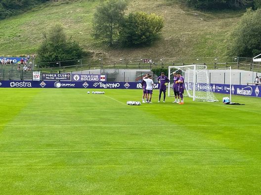Fiorentina LIVE Moena. Giorno 9: sotto gli applausi si conclude l’allenamento - immagine 4