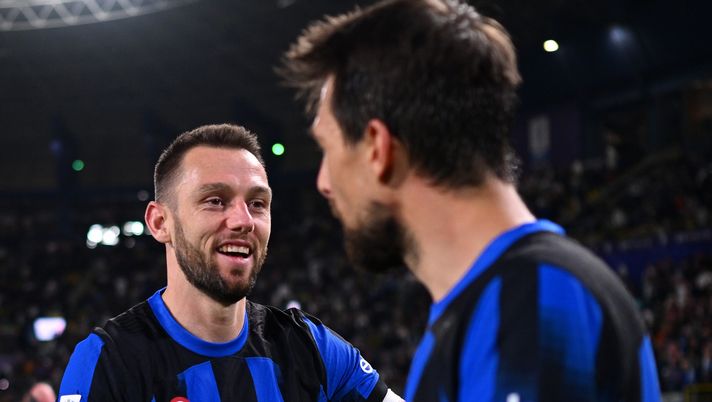 Inter, garanzie da Acerbi e De Vrij: difensore giovane? Discorso rimandato. E per Carboni… - immagine 1