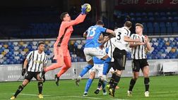 VIDEO Napoli-Juventus 1-0, la manata di Chiellini e la vendetta di Insigne: Gattuso batte Pirlo. Le immagini