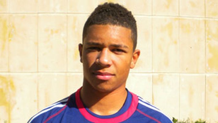 Mercato: Gerolin ha presentato la sua offerta per Gnahoré della Carrarese, il Pogba della Lega Pro. I dettagli Mercato: Gerolin ha presentato la sua offerta per Gnahoré della Carrarese, il Pogba della Lega Pro. I dettagli