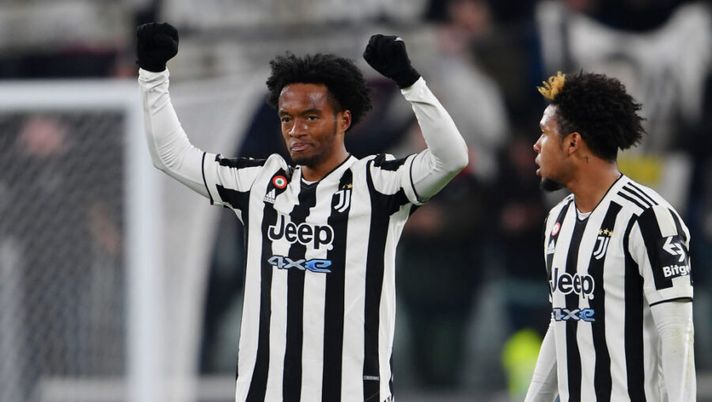 Gazzetta: “Juve, no alla clausola per Cuadrado! E non ci sarà un rilancio per Dybala” - immagine 1