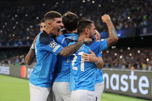 (Photo by Francesco Pecoraro/Getty Images) napoli rangers cambiasso
