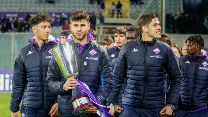 È festa al Franchi per la Primavera. I baby Viola sfilano con la Supercoppa - immagine 1