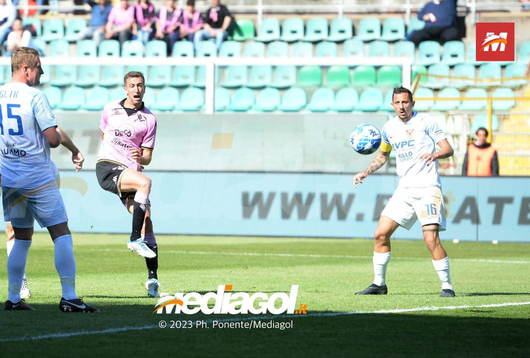 FOTO Palermo-Benevento 1-1, 34ª giornata di Serie B 2022-2023 (La Gallery) - immagine 2