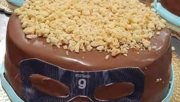Torta Osimhen, il creatore: “Un successo inaspettato. Vi spiego il procedimento” - immagine 1