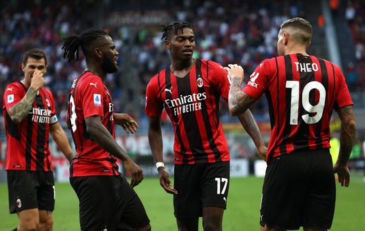 Festa MIlan dopo un gol siglato nel confronto diretto contro la Lazio di Maurizio Sarri. Festa MIlan dopo un gol siglato nel confronto diretto contro la Lazio di Maurizio Sarri.