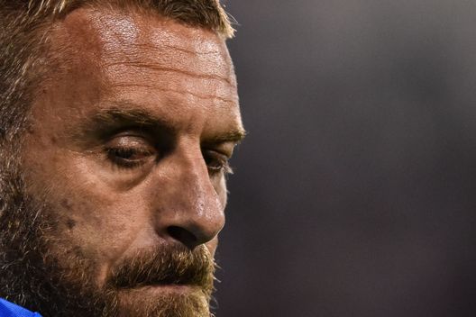 (Photo by Amilcar Orfali/Getty Images) Spal, De Rossi: “Vedrò il derby di Roma da casa”- immagine 2