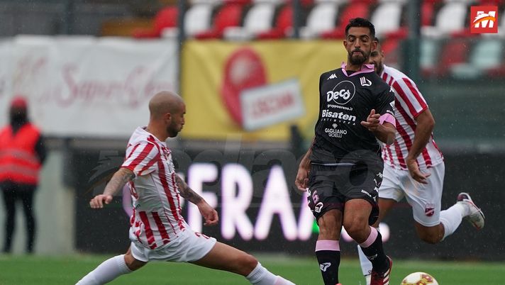 Palermo, gli infortuni di Somma e Palazzi: il report del club rosanero  Palermo, gli infortuni di Somma e Palazzi: il report del club rosanero