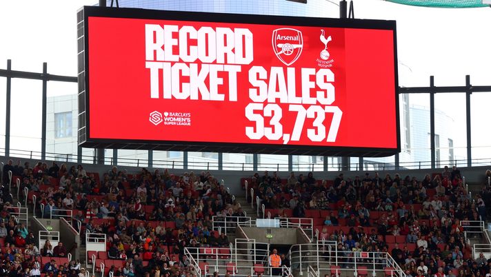 Il derby Arsenal-Tottenham batte il record di spettatori del campionato femminile inglese - immagine 1