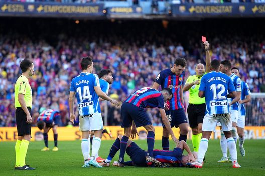 (Photo by Alex Caparros/Getty Images) Derby di Barcellona, ricorso blaugrana: contro il cartellino rosso a Jordi Alba- immagine 2