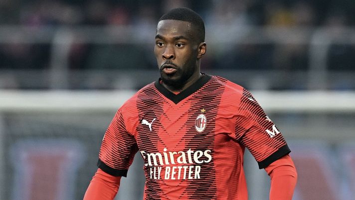 Fikayo Tomori (difensore AC Milan), qui durante Milan-Monza 3-0 (Serie A 2023-2024) | News (Getty Images) Fikayo Tomori AC Milan Milan-Monza 3-0 Serie A 2023-2024