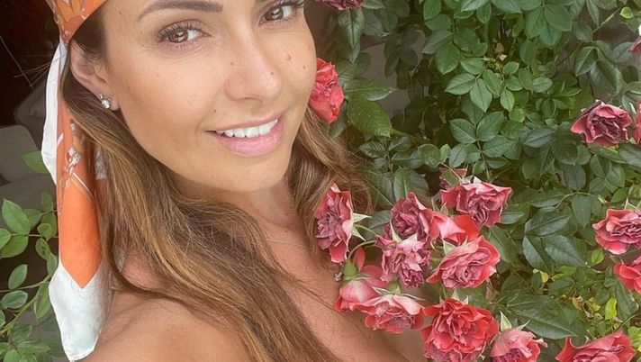 Urlo social: il bikini di Monica Bertini “spacca” su Instagram MONICA HOT SUI SOCIAL